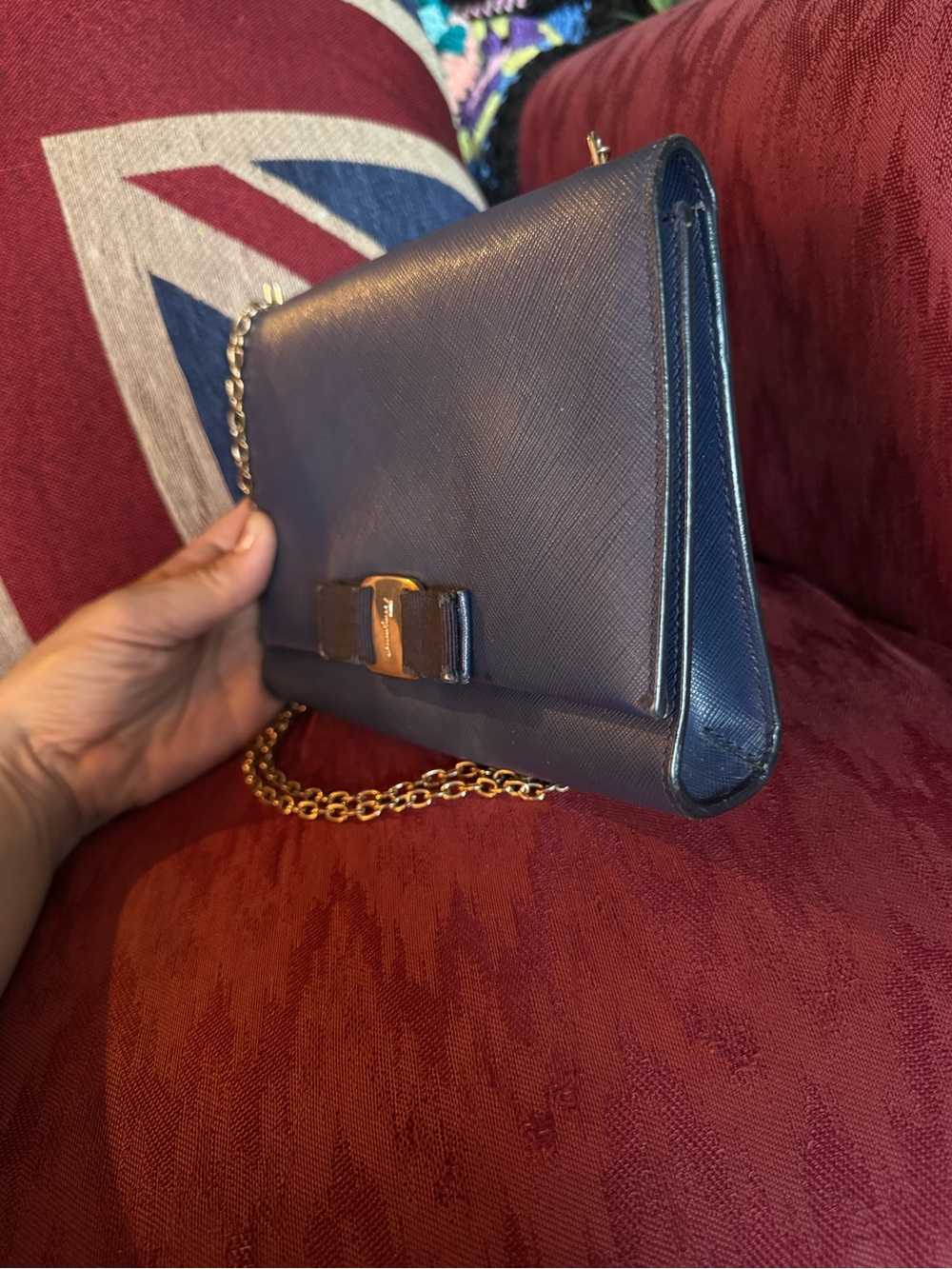 Salvatore Ferragamo Navy Leather Chain Shoulder bag with Gold Hardware - Picture 2 of 15